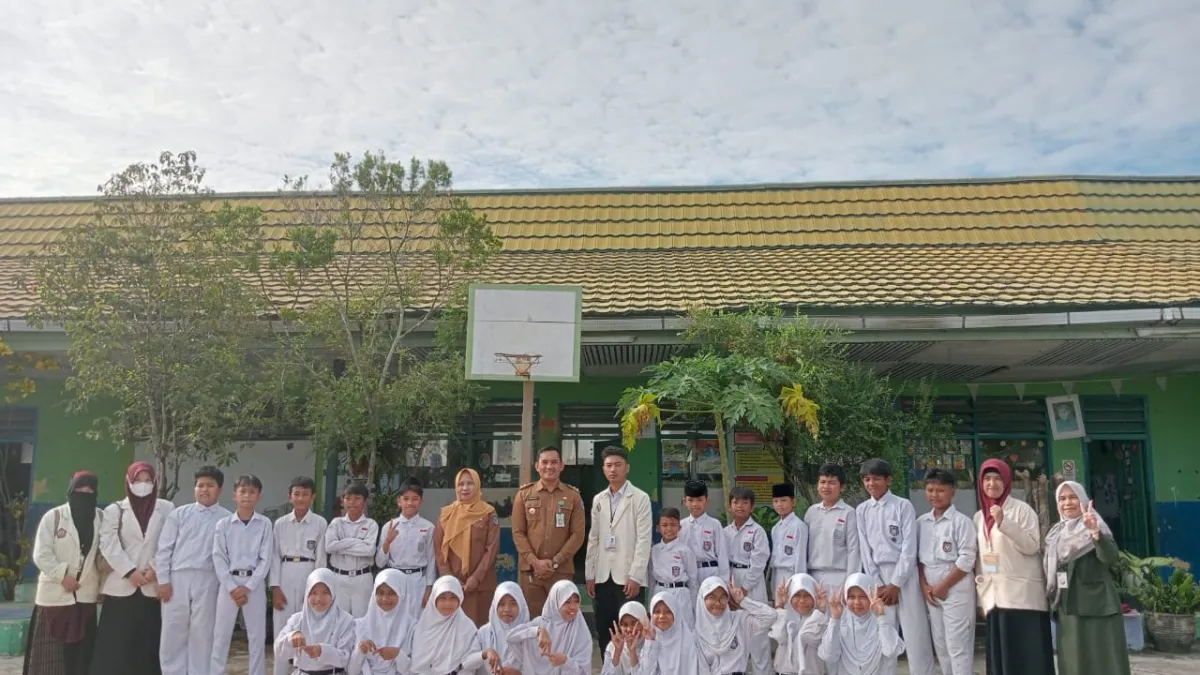 Program Pembina Upacara di SD Muhammadiyah 1 Bontang, Lurah hingga Takmir Masjid Turut Berperan