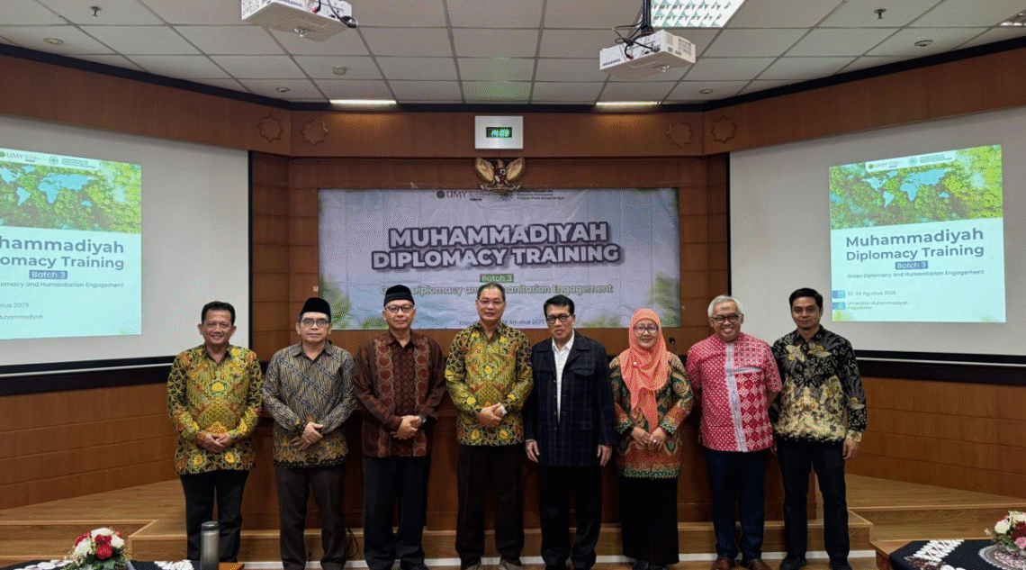 Bumi Adalah Amanah, Kemanusiaan Adalah Panggilan: Spirit Baru Diplomasi Internasional Muhammadiyah